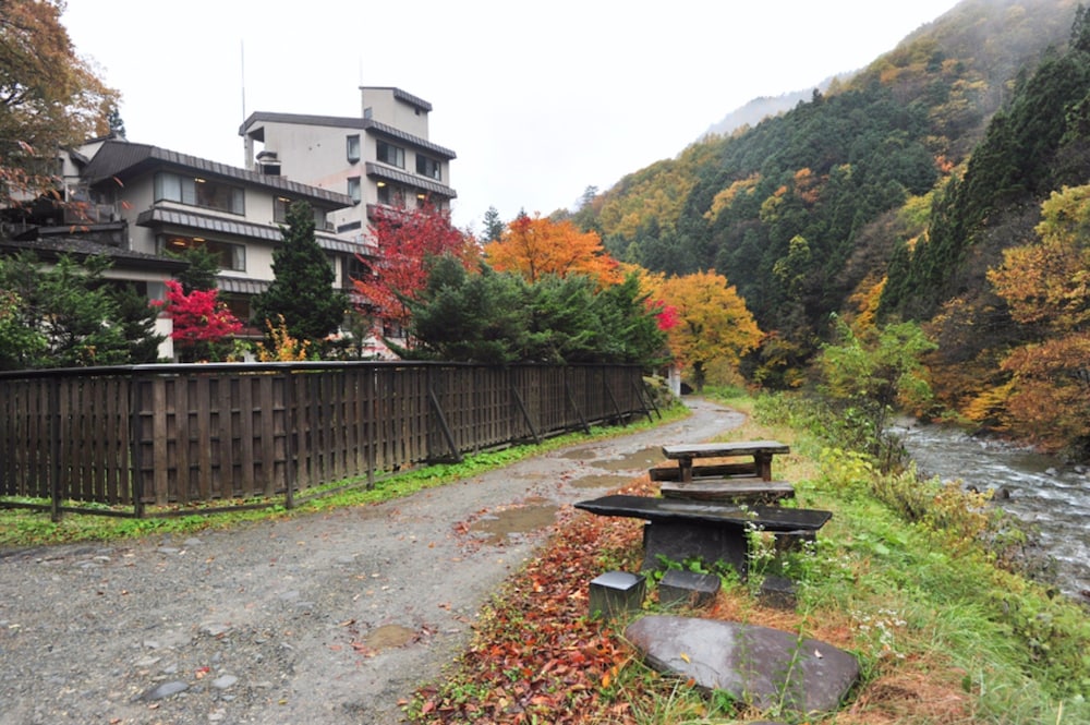 Minakamisanso 5/46