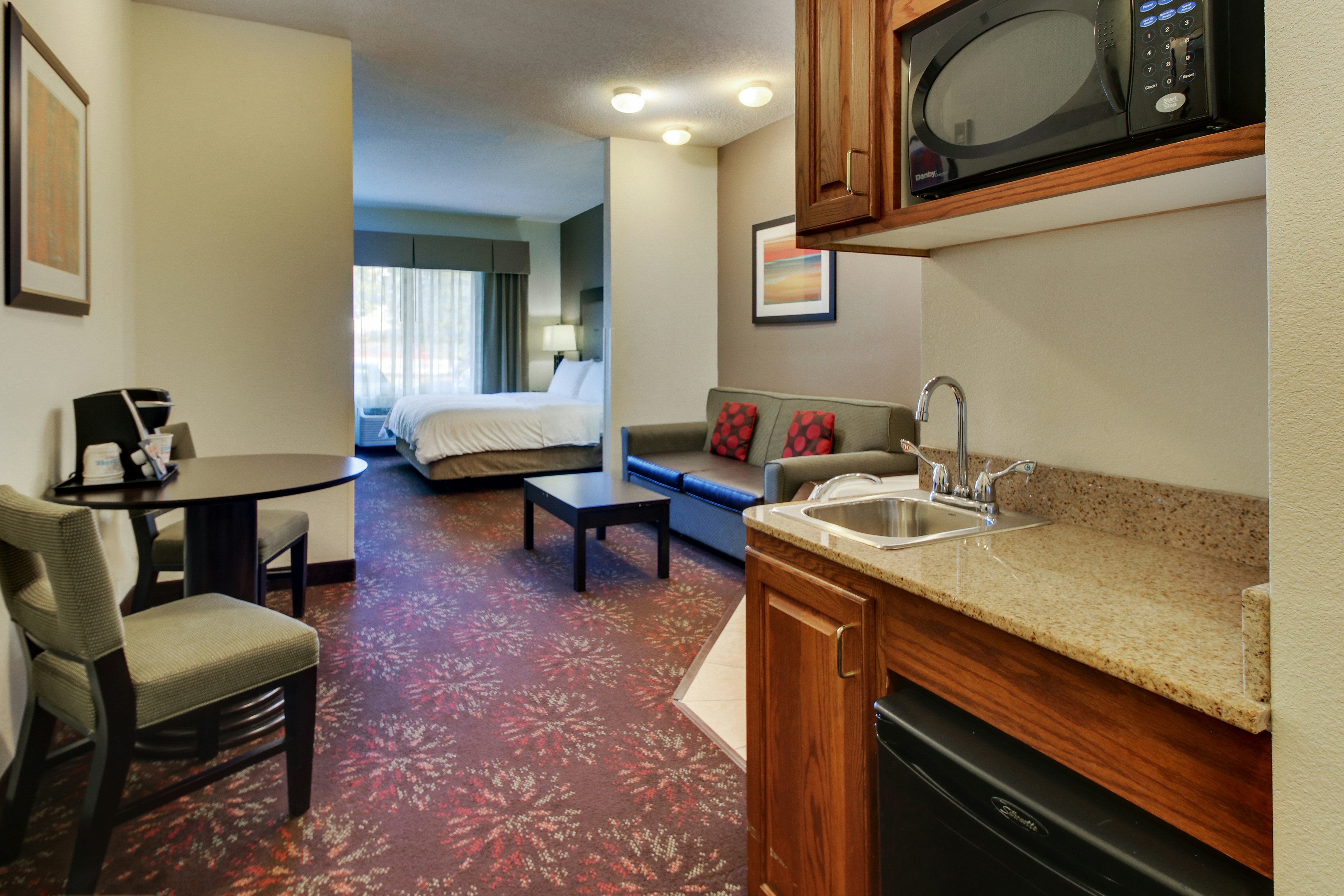 Holiday Inn Express Hotel And Suites Lancaster Lititz 73/73