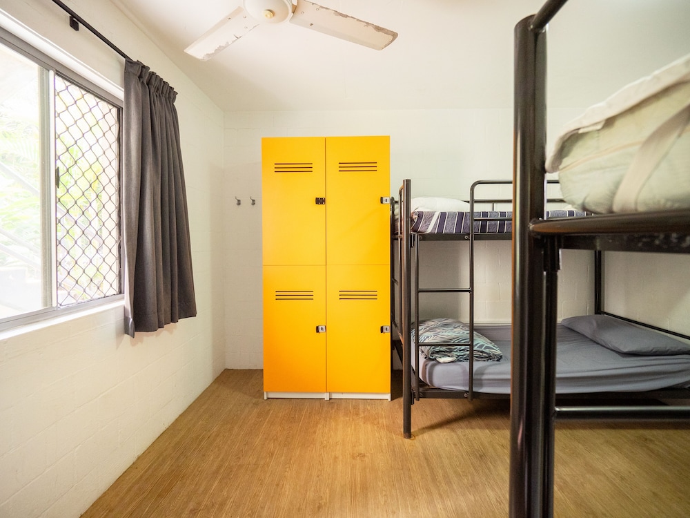 YHA Byron Bay 30/33