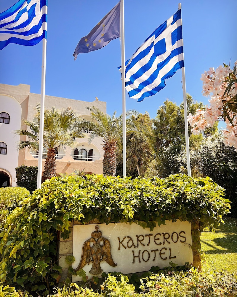 Karteros Hotel 35/49