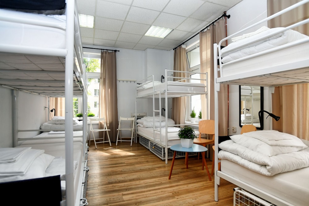 WARSAW HOSTEL CENTRUM 50/73