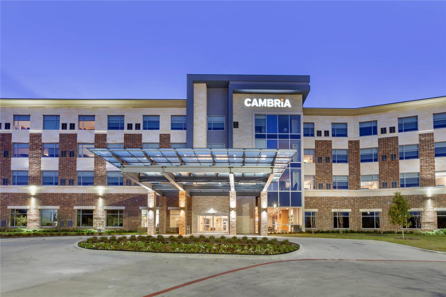 Cambria Hotel Richardson Dallas 2/50