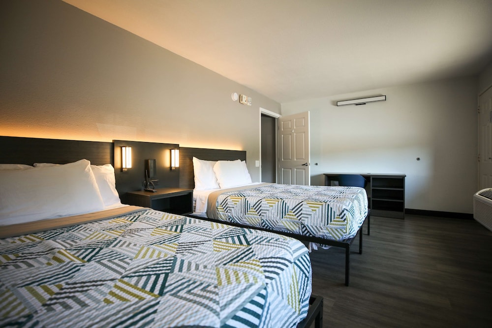 Motel6 Sacramento, CA - Old Sacramento North 31/57