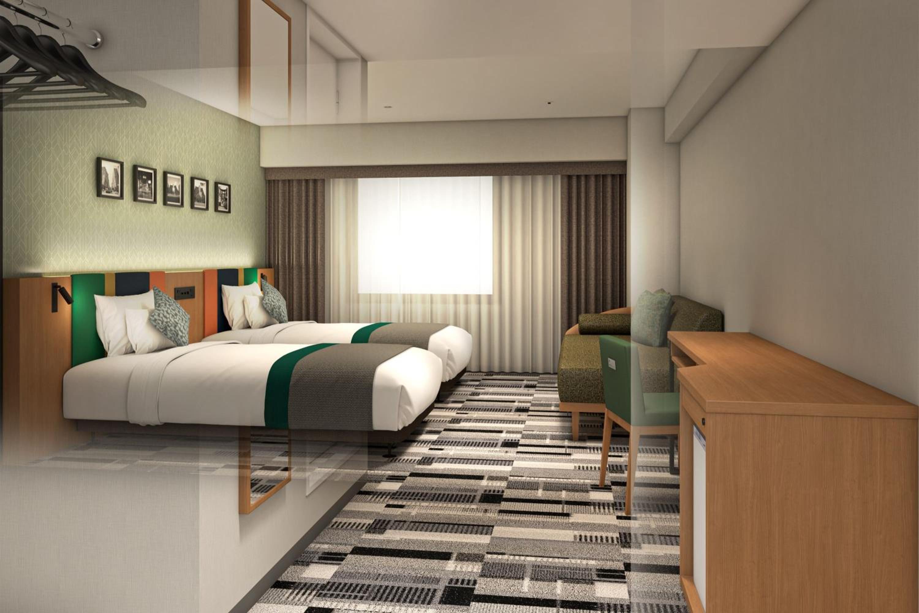 Renovated, Comfort, Triple, Corner