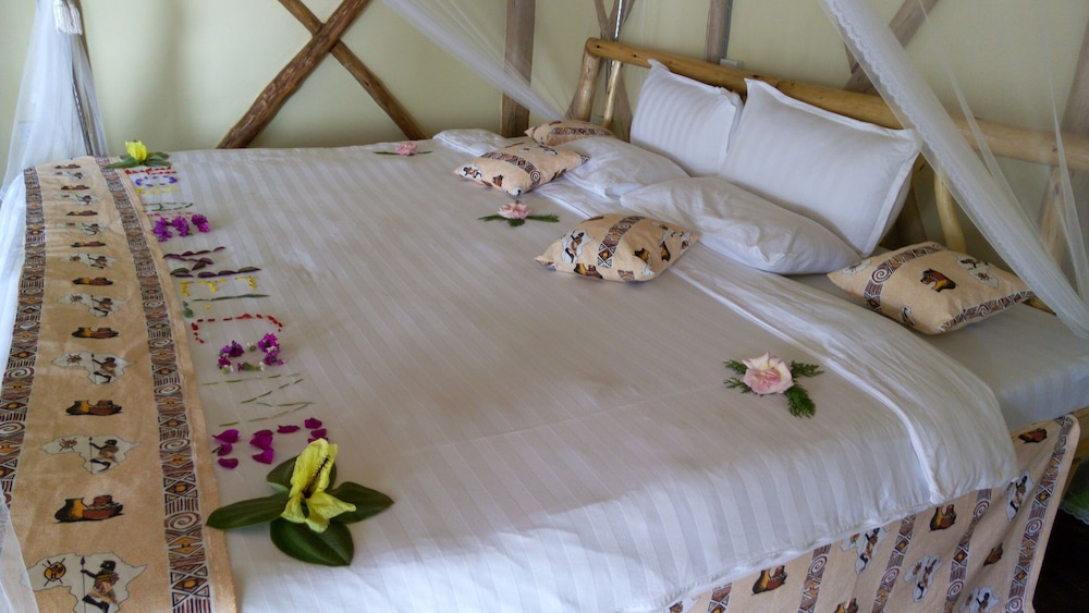 Lake Bunyonyi Rock Resort 10/50