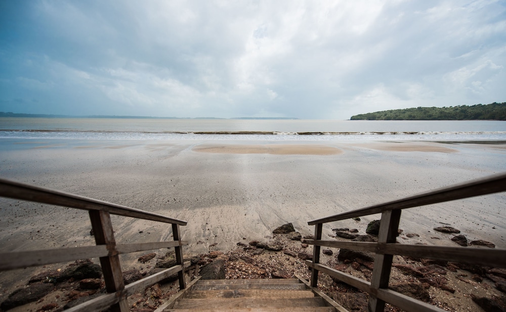 GRAND HYATT GOA 68/70