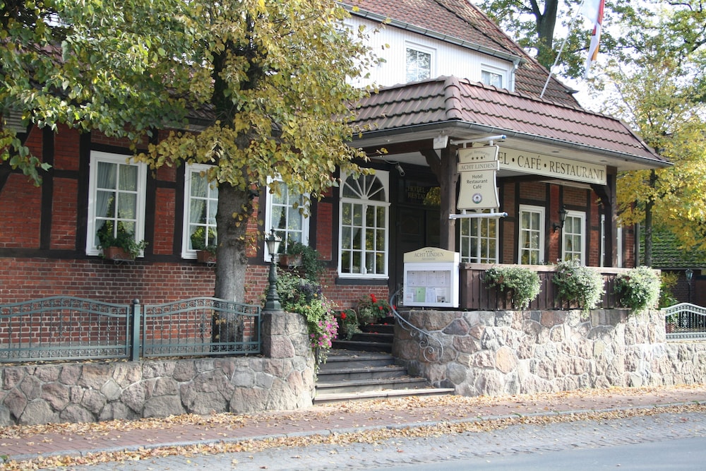 Acht Linden 35/39