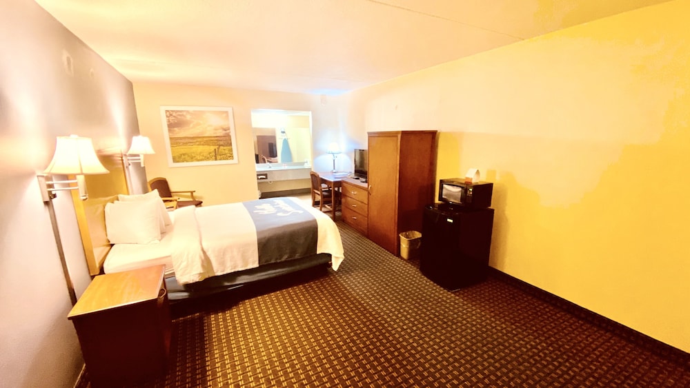 Days Inn by Wyndham Salina South 33/60