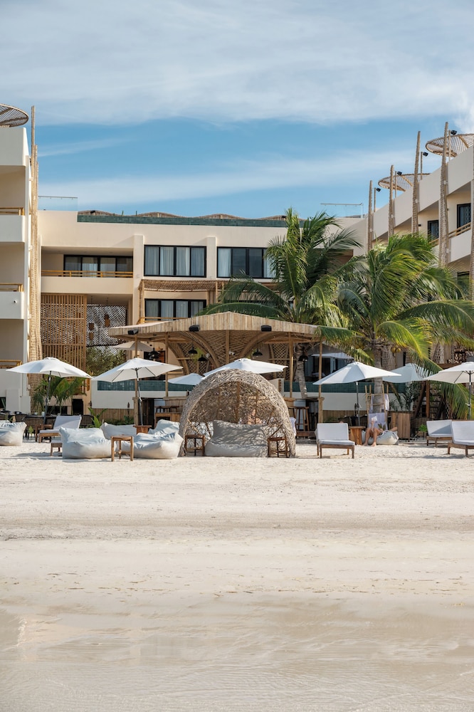 Ana y Jose Holbox Hotel - Optional All Inclusive 52/63
