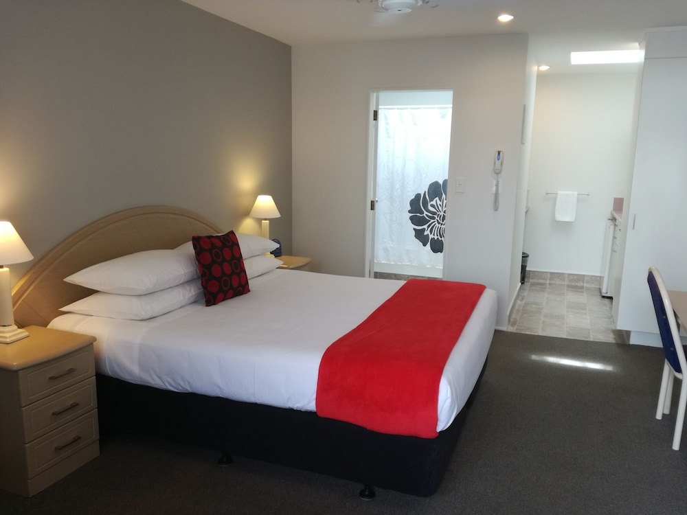 Pacific Motor Inn 15/63