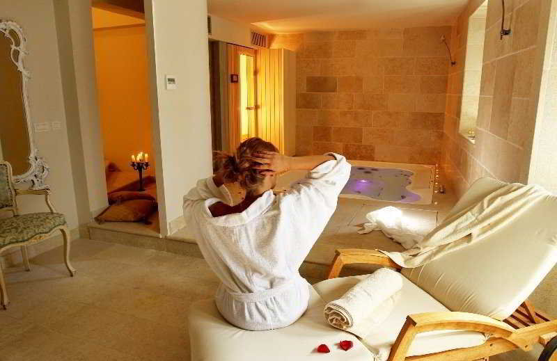 VELA VRATA HOTEL 28/50