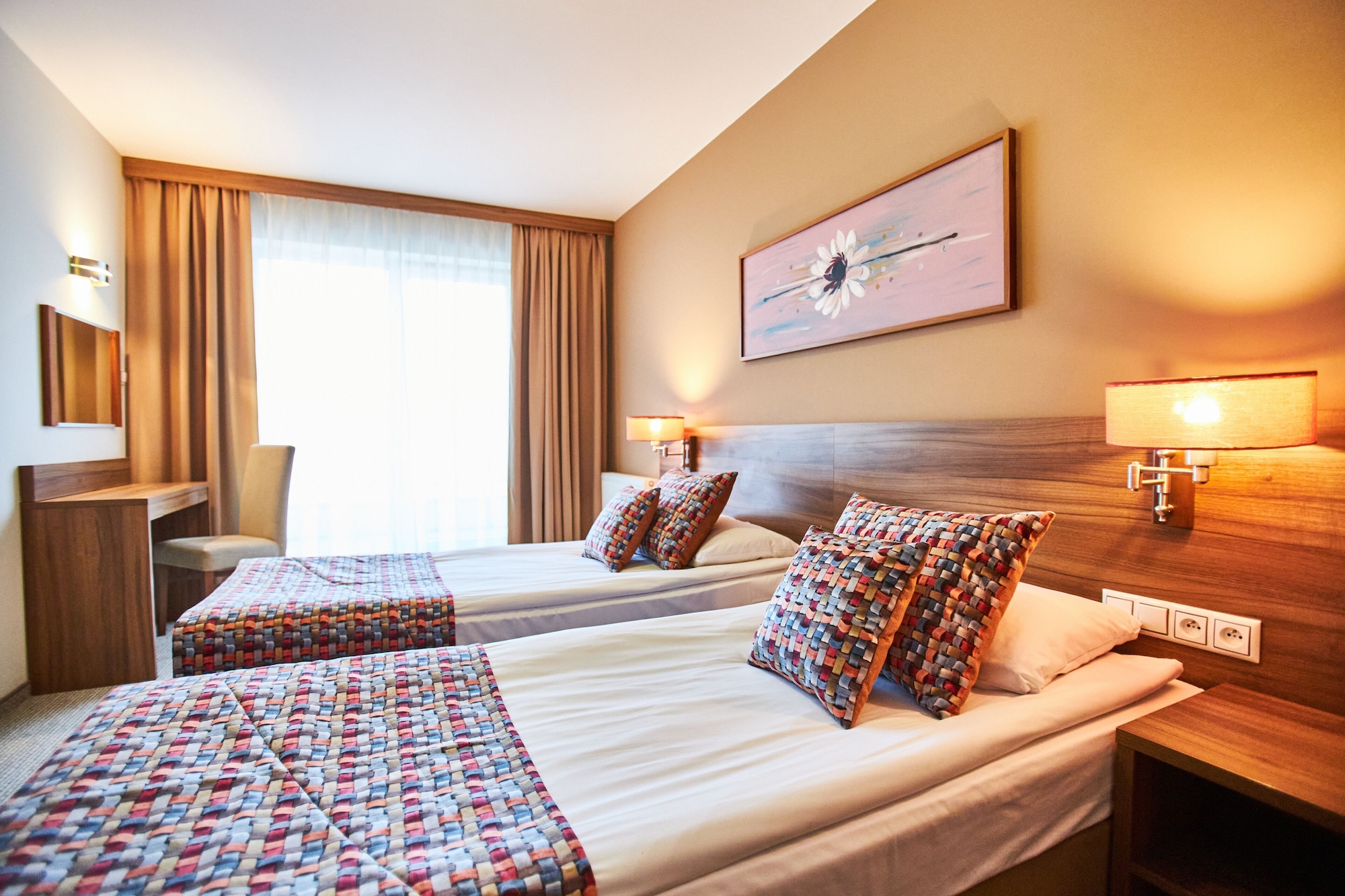 STANDARD, TWIN BEDS