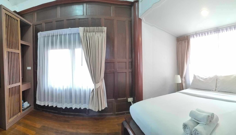 كوخ بسرير كوين، Vimarn Samed Resort 7/8