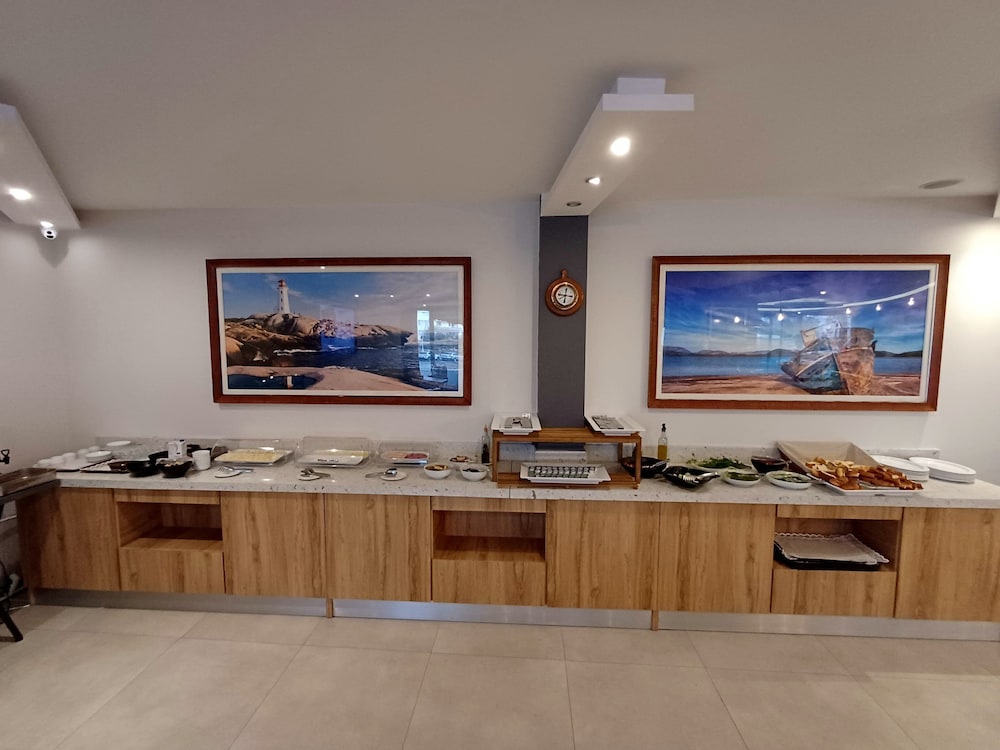 Del Puerto Hotel Aliaga 29/37