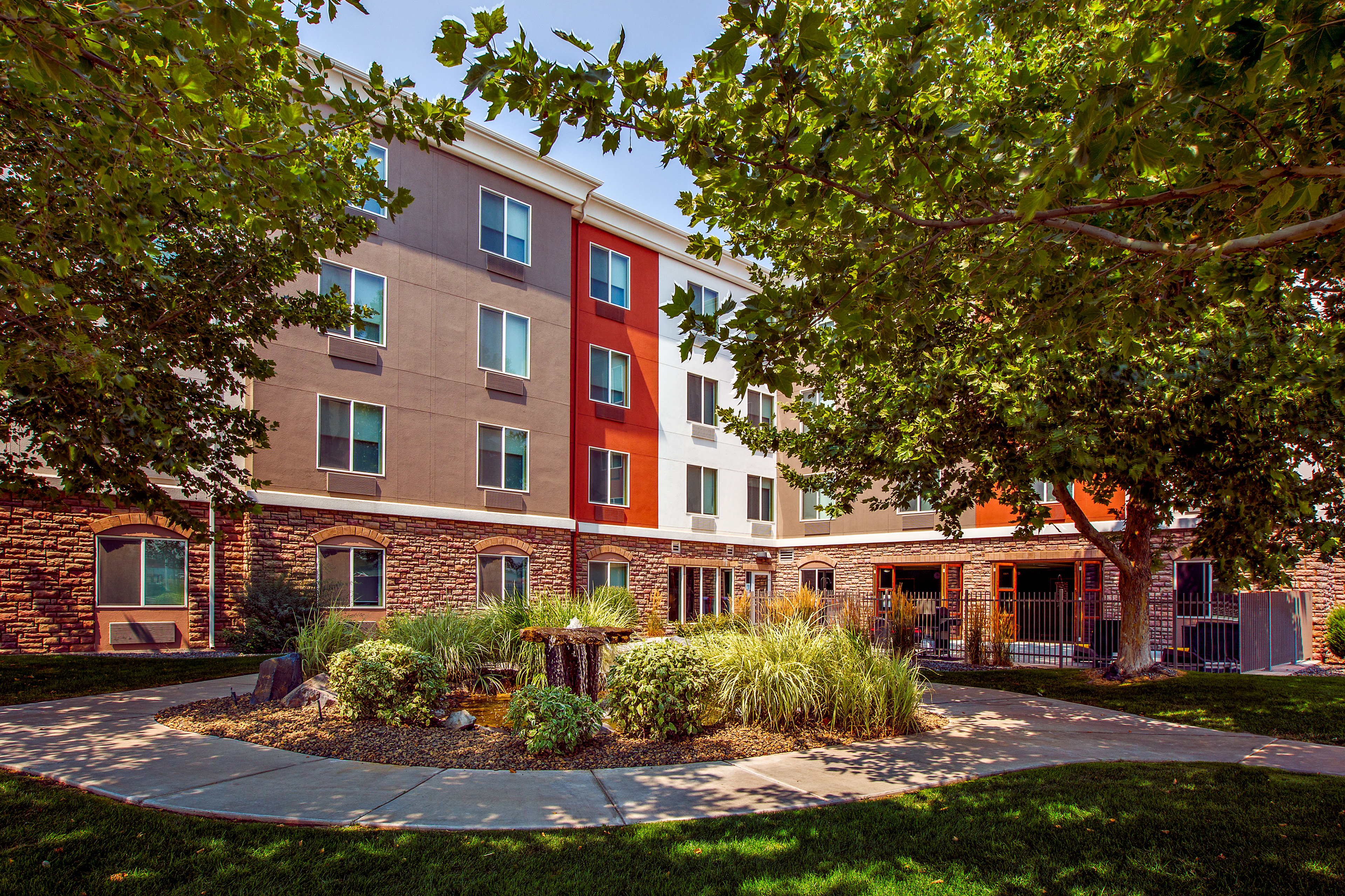 Holiday Inn Express Hotel And Suites Ontario 5/61