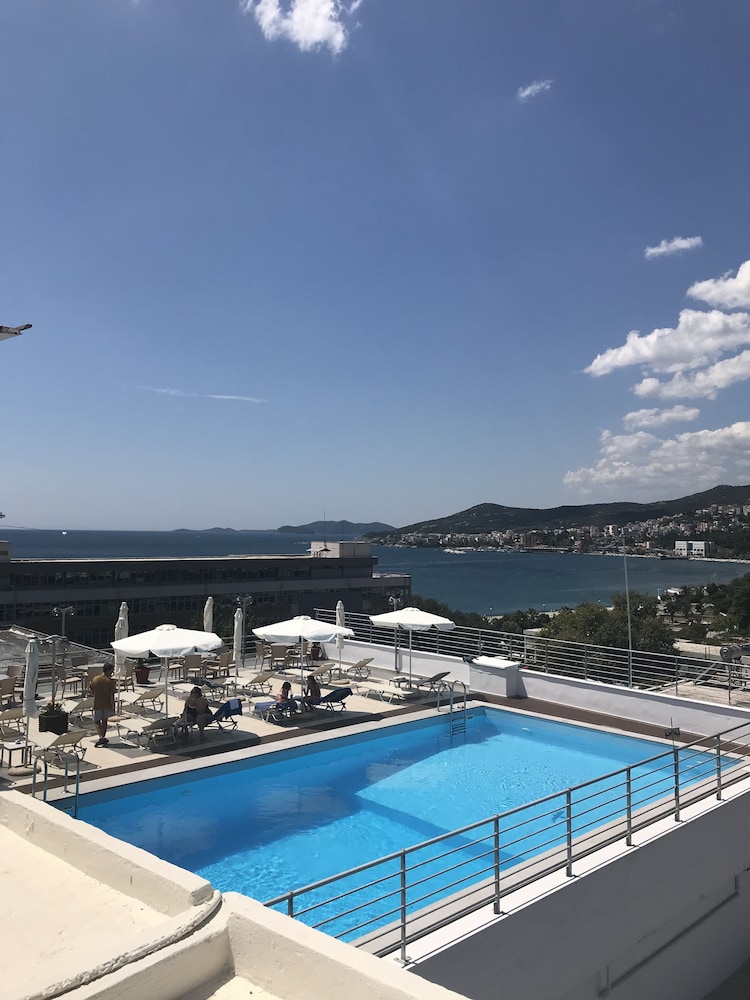 Oceanis 34/59
