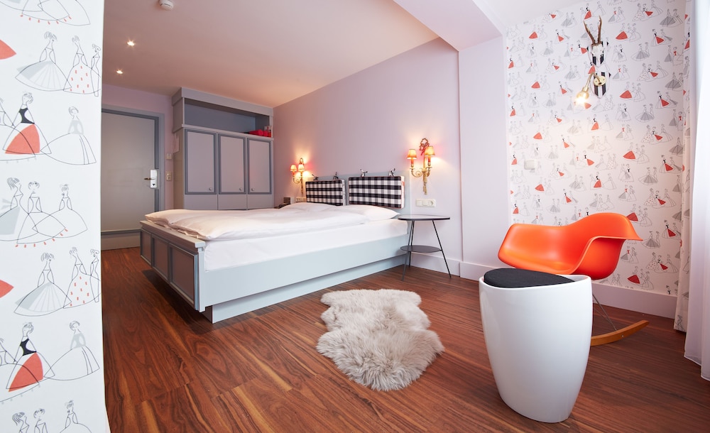 HOTEL SAALBACHER HOF 25/73