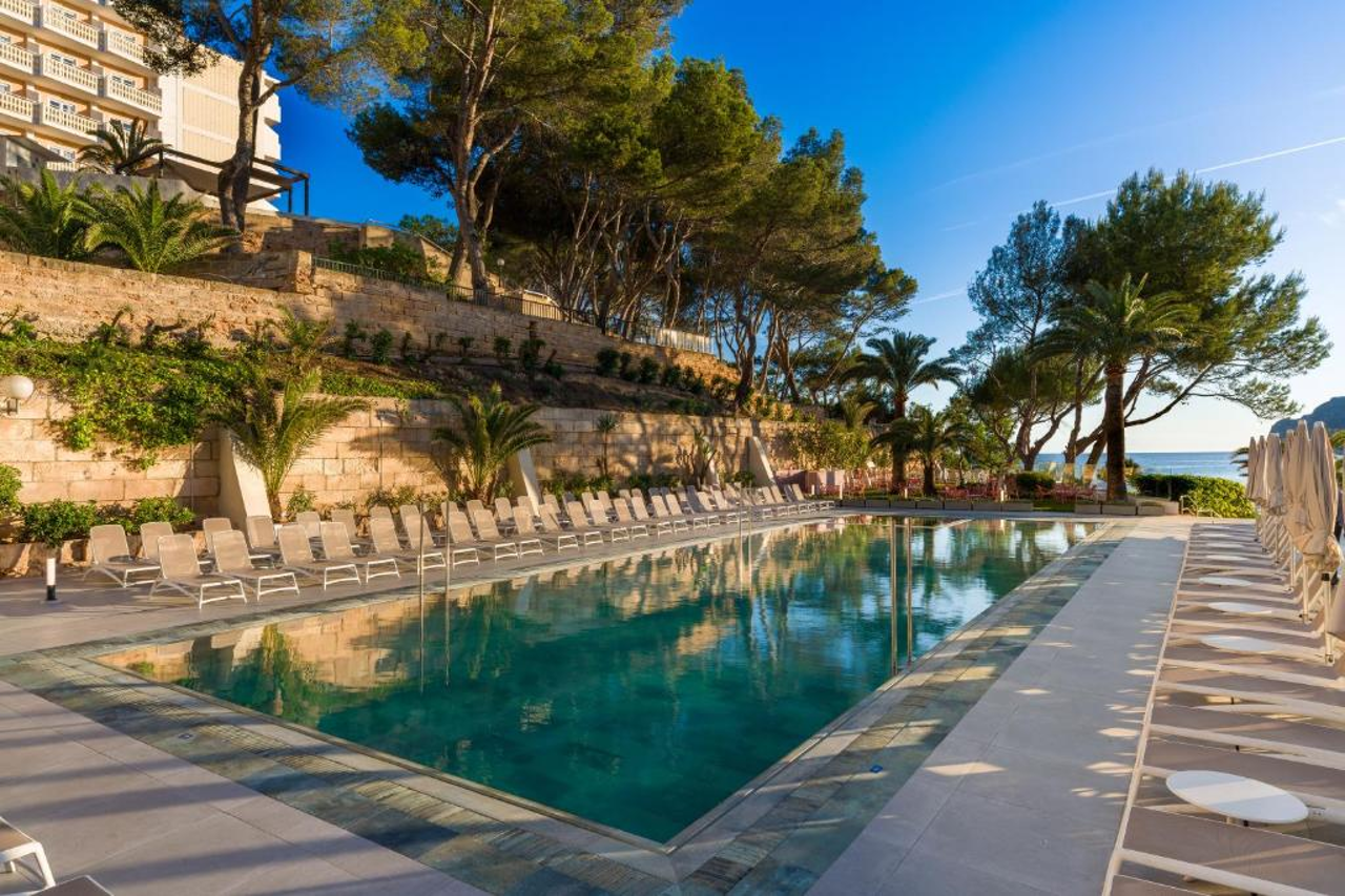 Hotel Vibra Beverly Playa 69/72