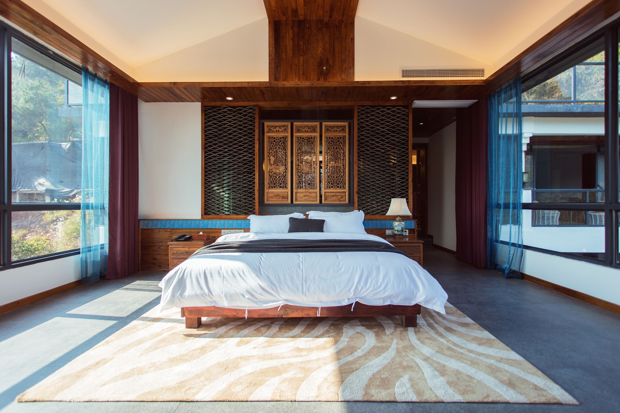 2 BEDROOMS, FAMILY SUITE, RIVER VIEW