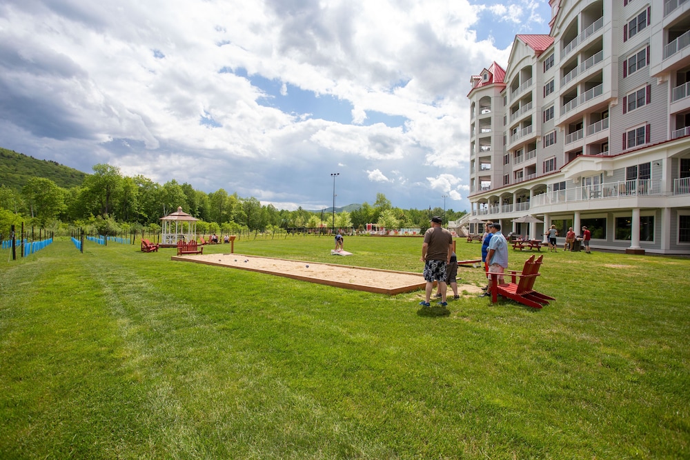 RiverWalk Resort at Loon Mountain 64/70