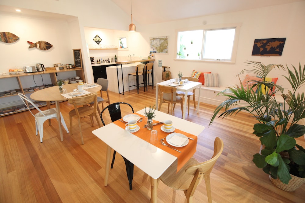 Sunny Side Up B&B 55/68