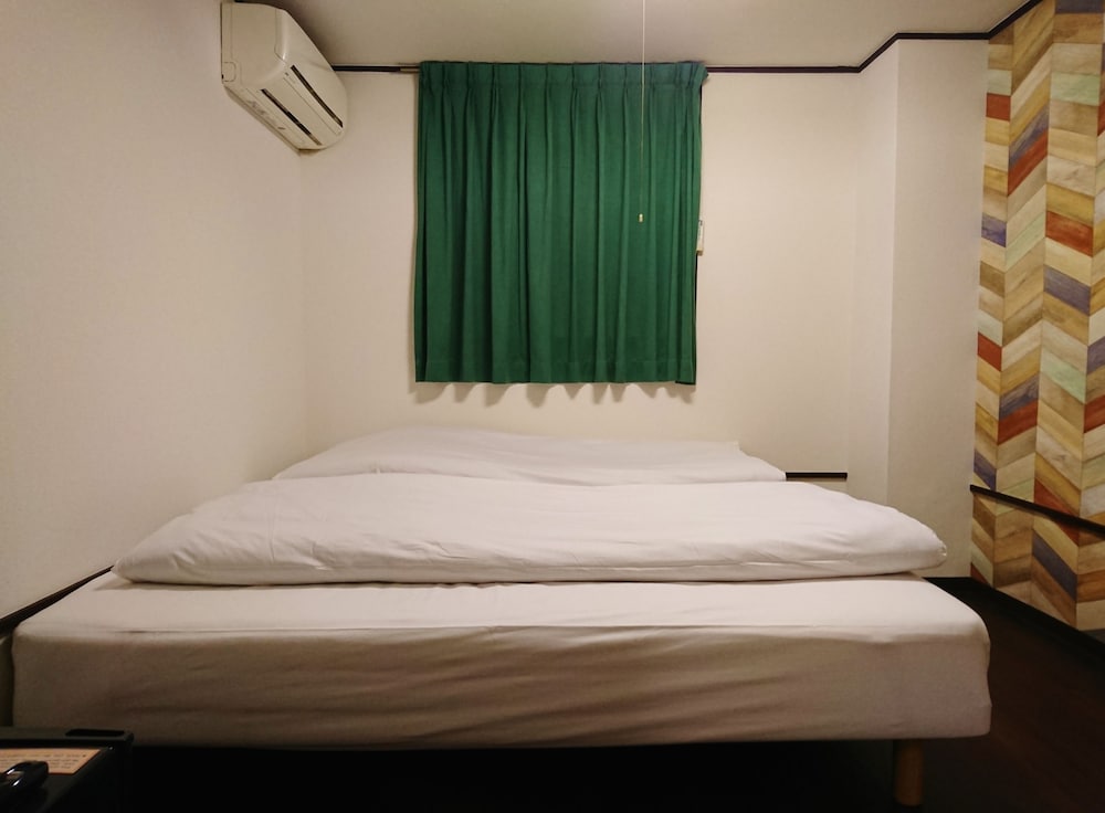 Hotel Toyo 15/50