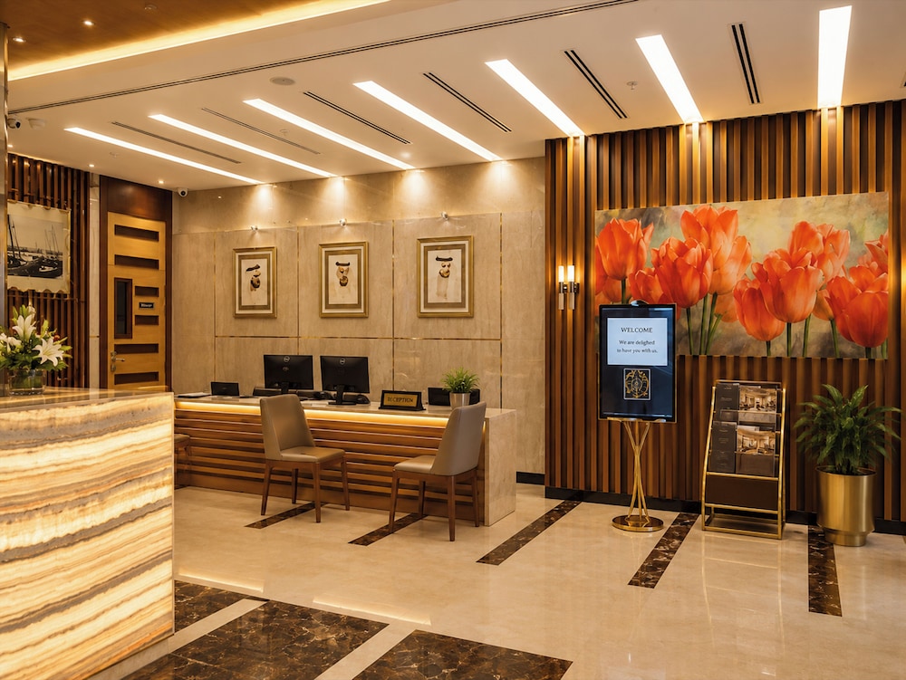 Tulip Al Barsha Hotel Apartment 12/85