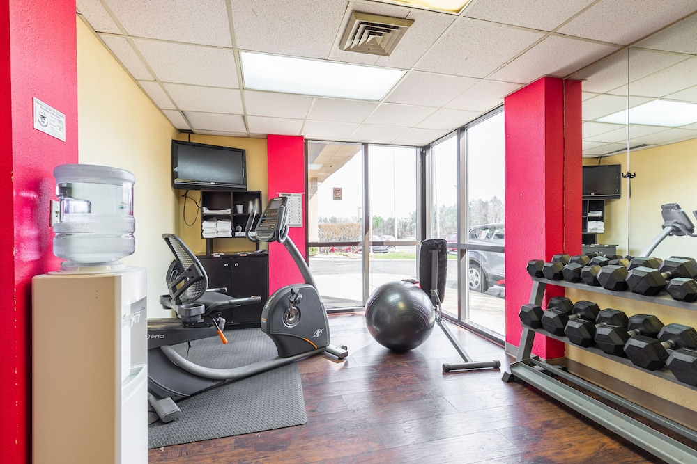 Ramada by Wyndham Columbus North 17/39