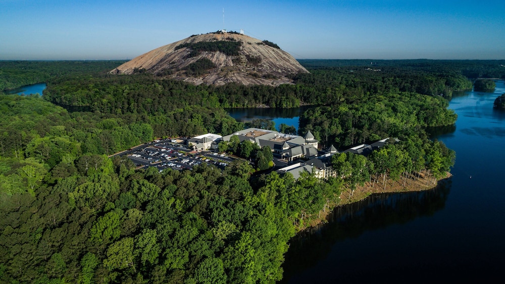 Stone Mountain Inn 33/46