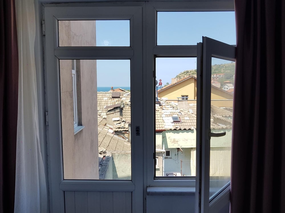 Karadeniz Pension 32/48