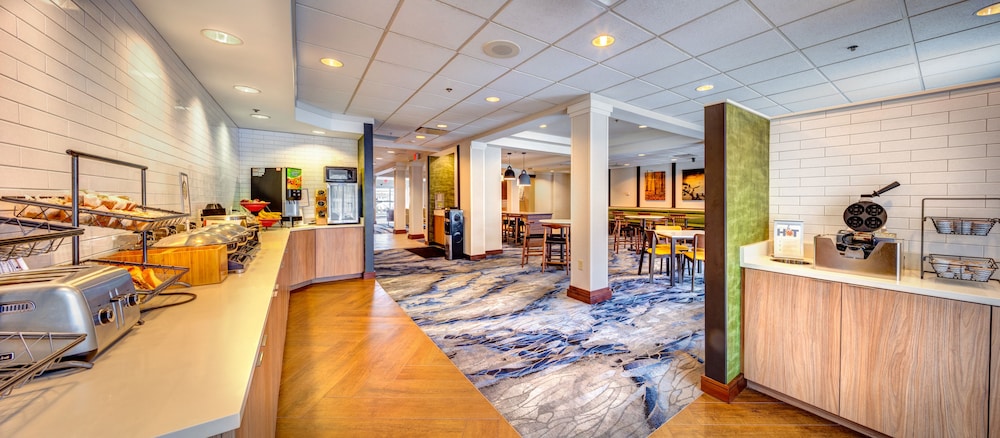 Fairfield Inn & Suites by Marriott Sarasota Lakewood Ranch 48/60