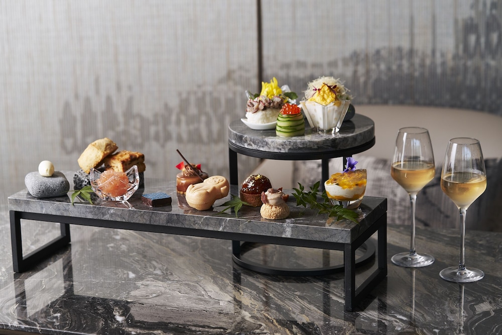 Dusit Thani Kyoto 43/53