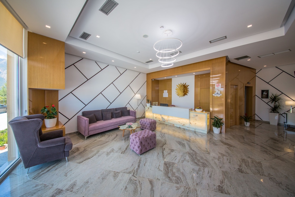 Hotel Sole Luna 11/72