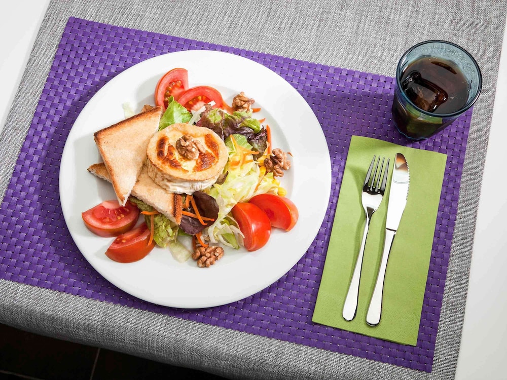 Ibis Styles Lleida Torrefarrera 32/60