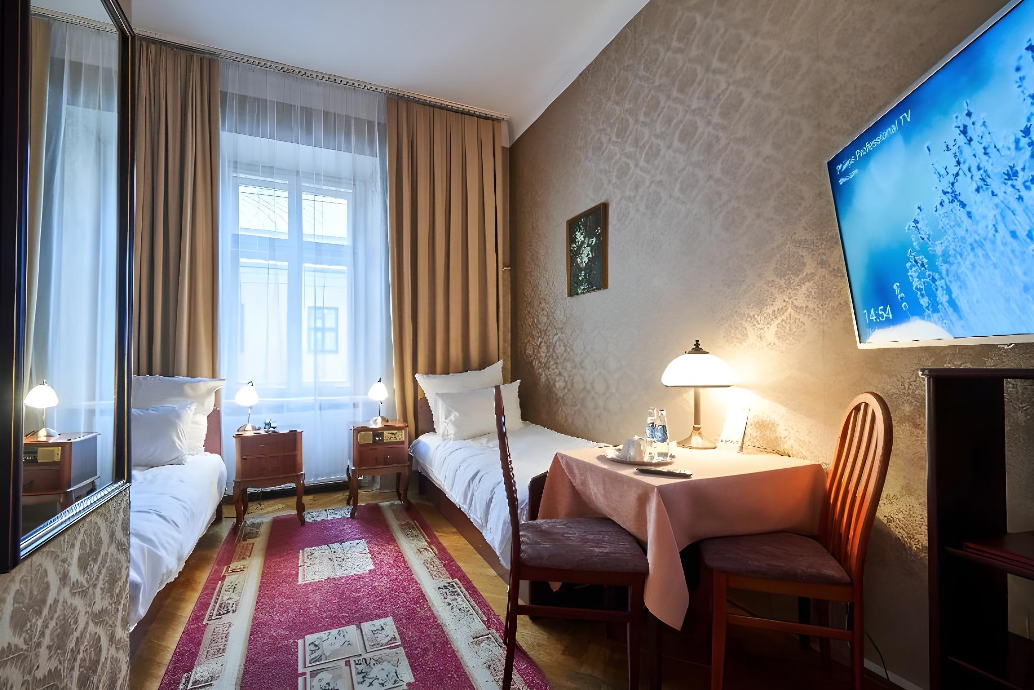 غرفة قياسية، Hotel Pollera 2/2