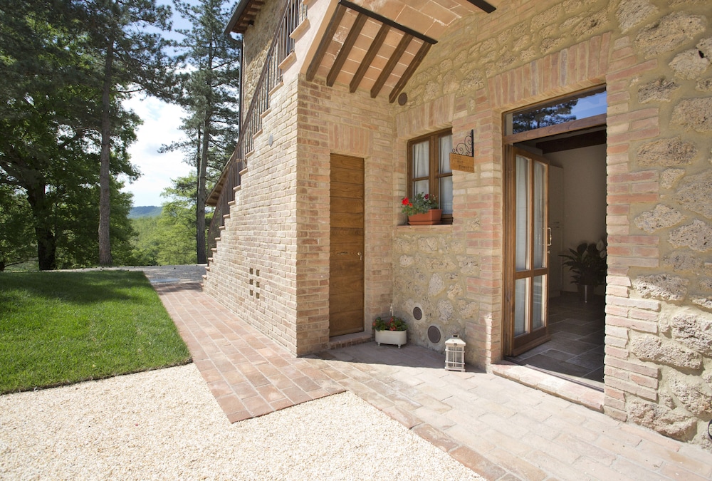 Agriturismo San Galgano 18/50