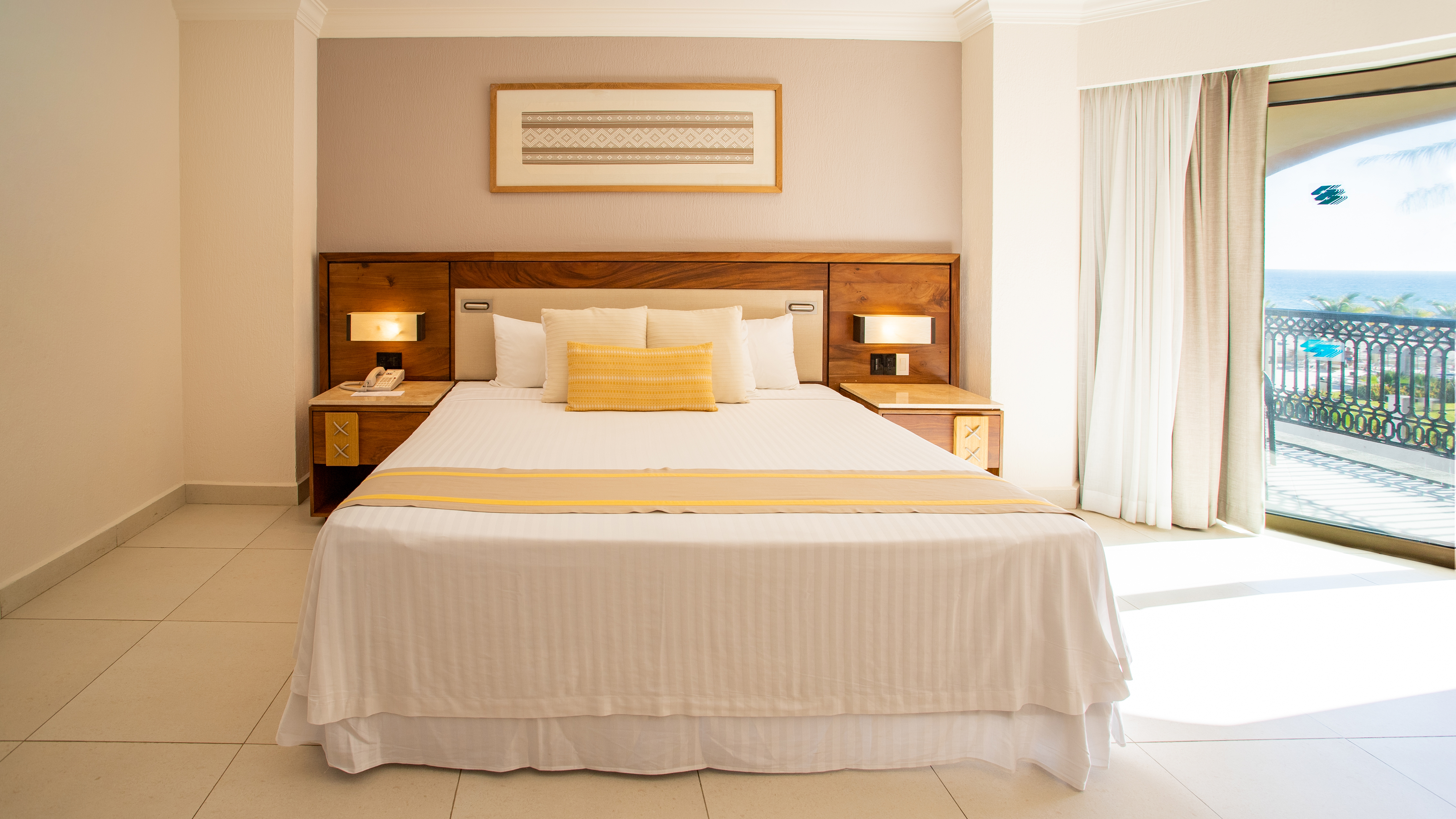 Room, Double Bed, Partial Ocean View