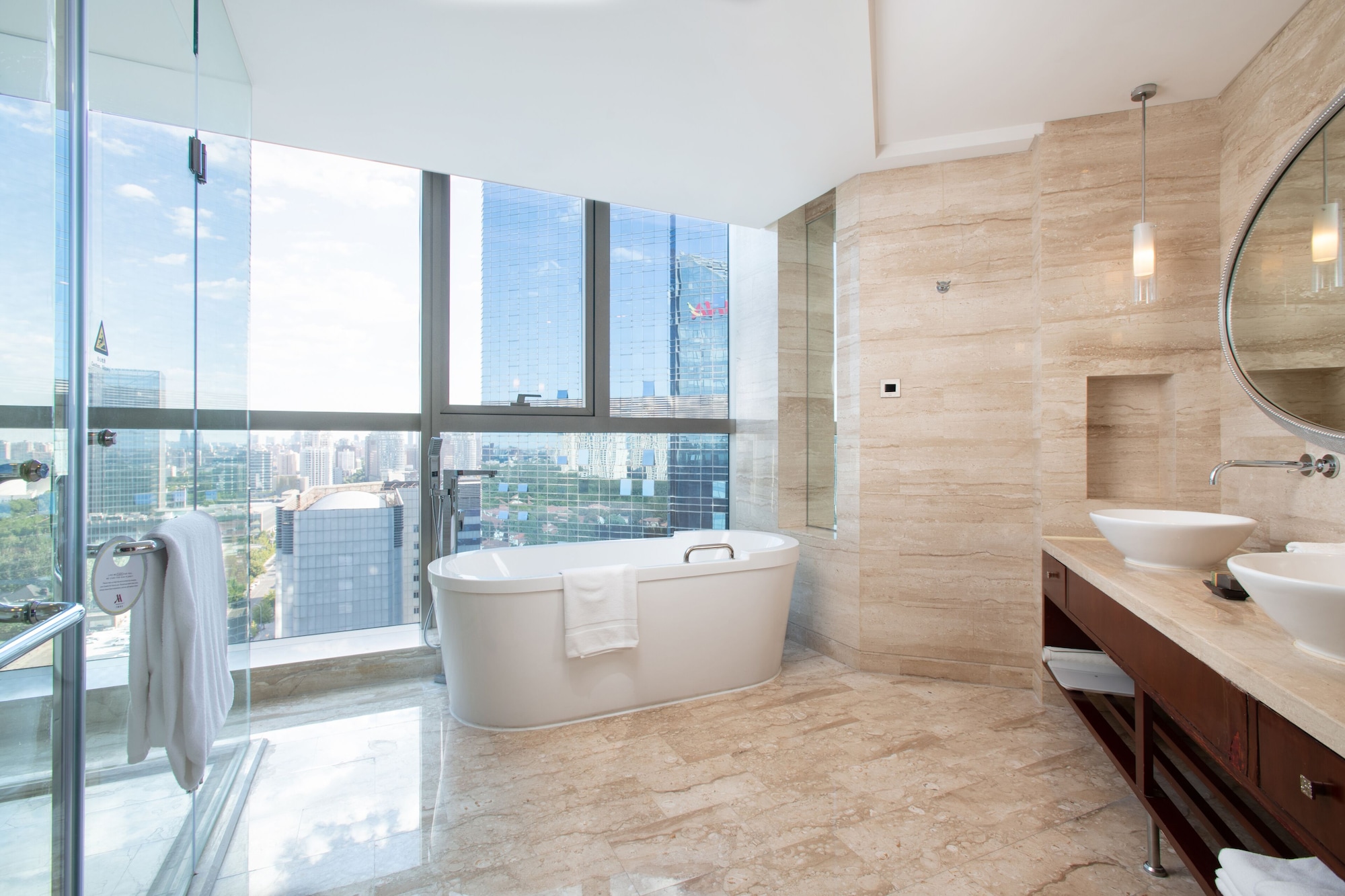 غرفة بسريرين مزدوجين بإطلالة على المدينة، Beijing Marriott Hotel Northeast 10/10