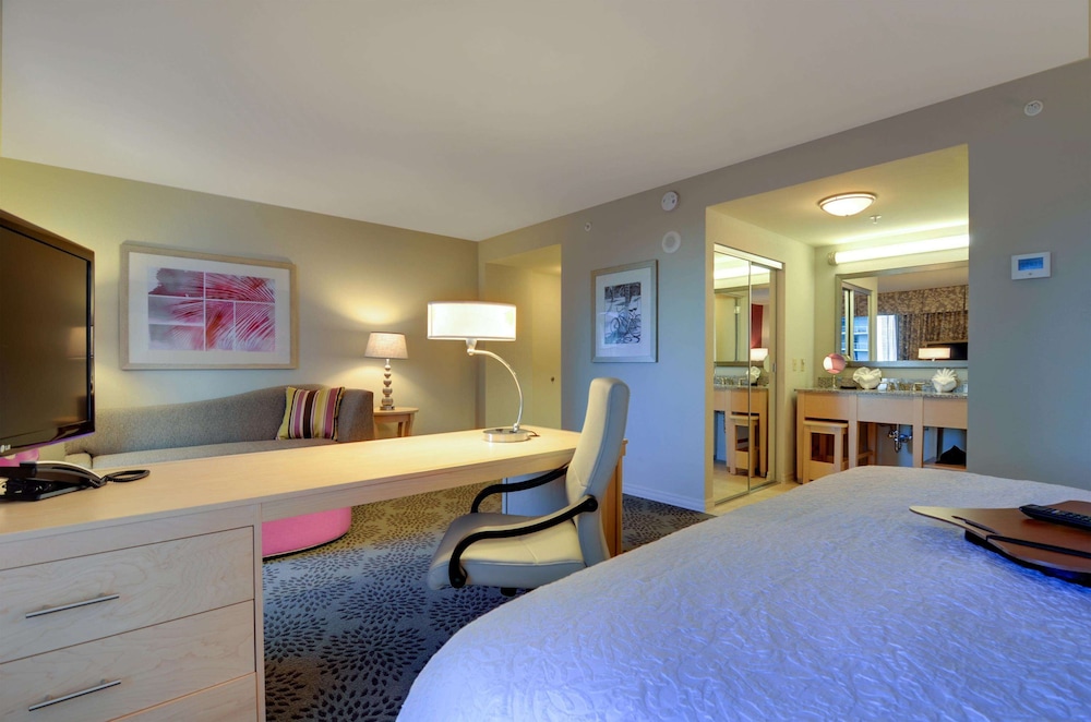 Hampton Inn Suites By Hilton Miami Brickell Downtown 20/65