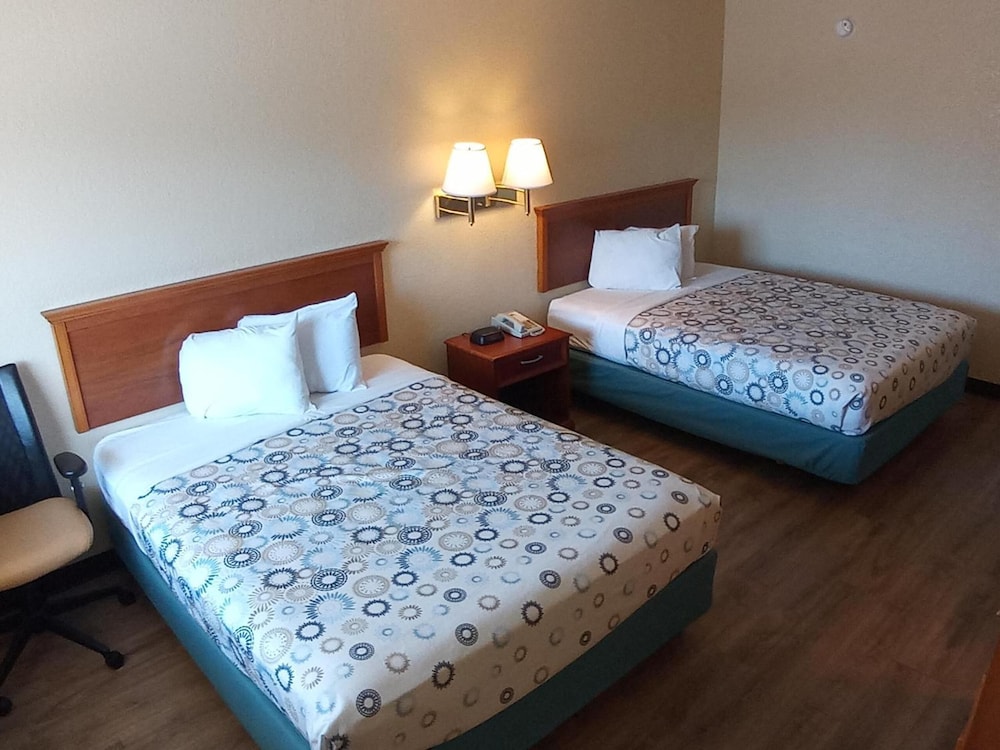 Hole Inn the Wall Hotel - Sunset Plaza - Fort Walton Beach 16/50