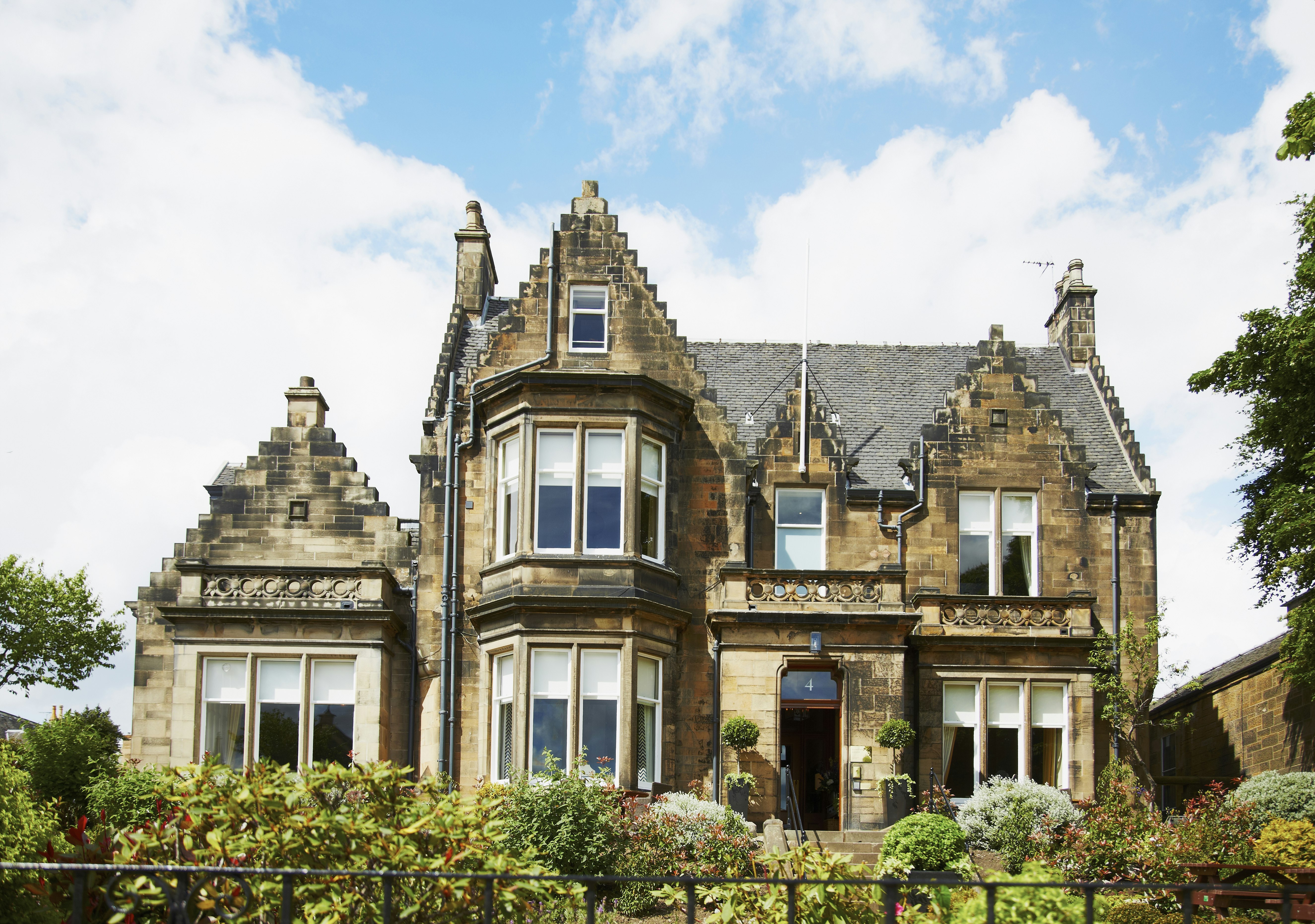 The Roseate Edinburgh 6/62