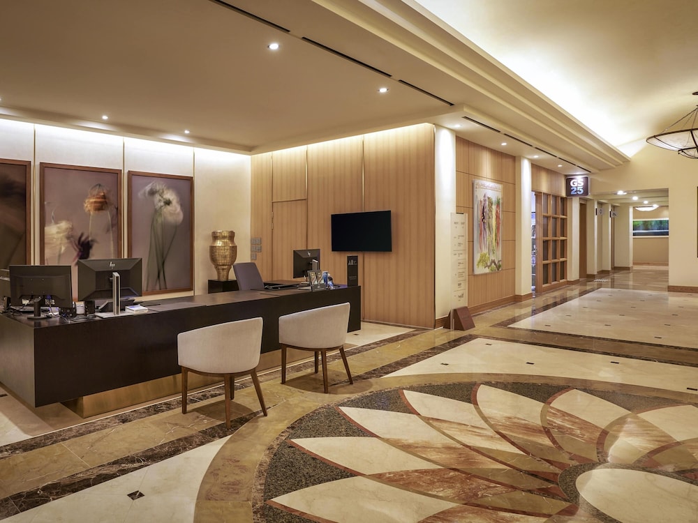 Mercure Ambassador Jeju 39/46