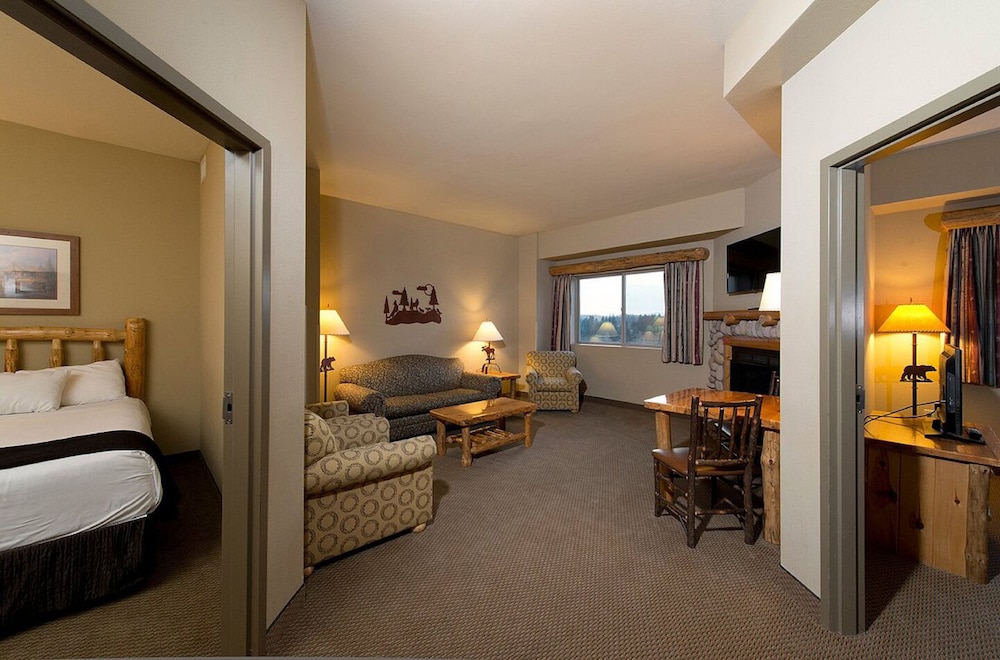 Great Wolf Lodge Grand Mound 22/65
