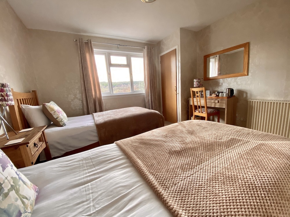 Coire Glas Guest House 8/28