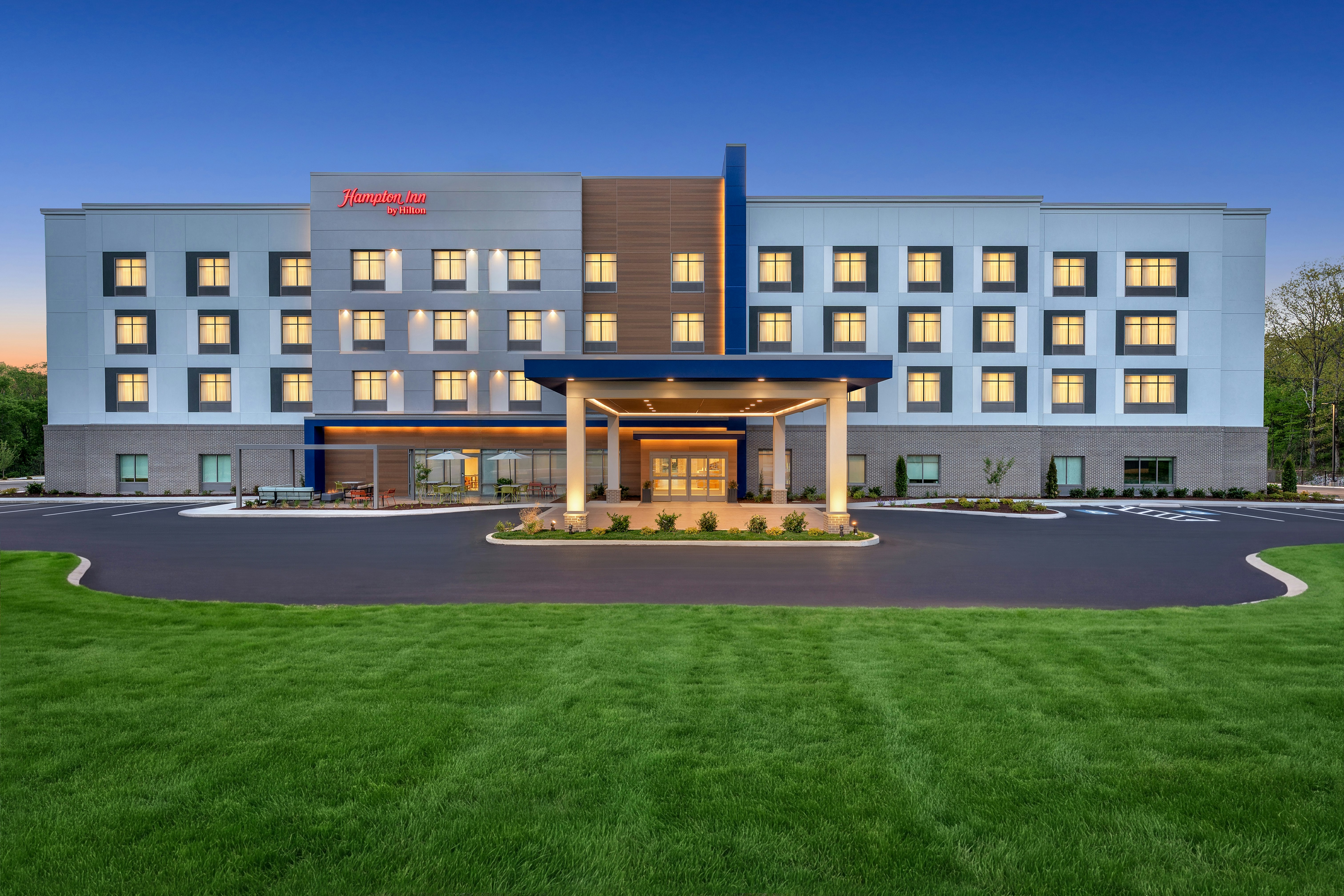 Hampton Inn by Hilton Lawrenceburg 1/21