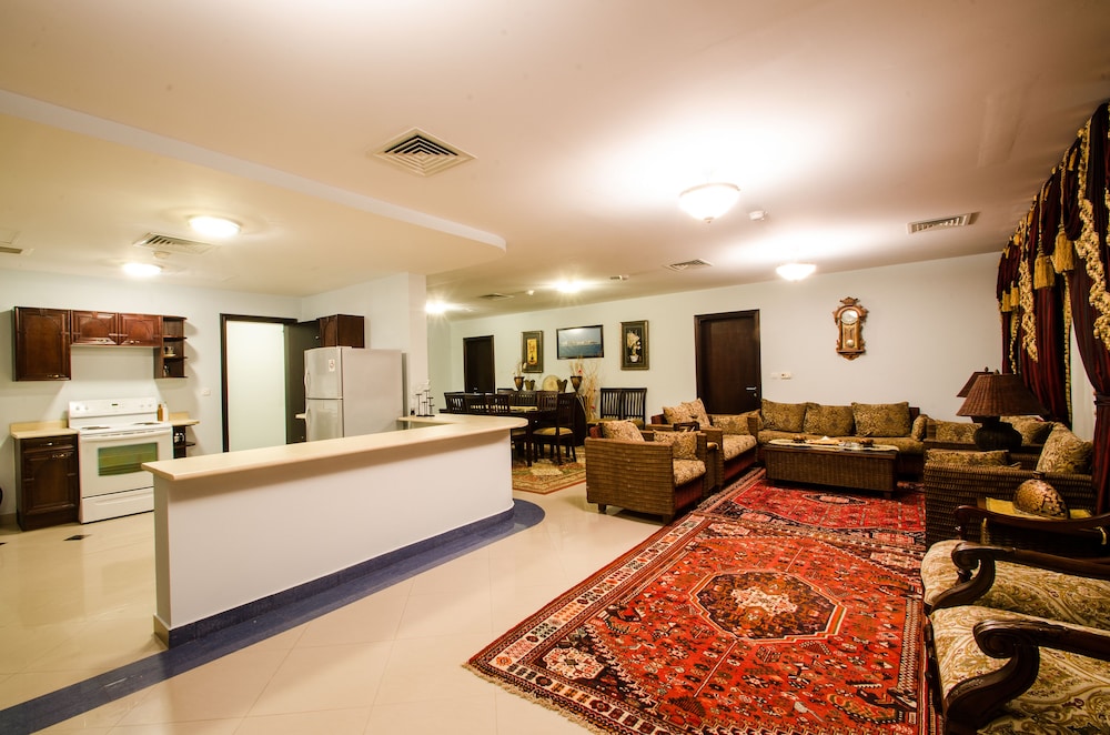 فندق كران(Karan Sharq for Hotel Apartments Company) 7/67