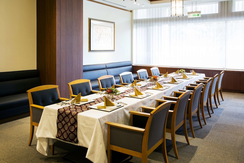 Sapporo Excel Hotel Tokyu 63/68