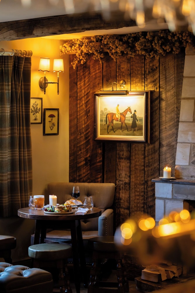 The Lamb Inn Great Rissington 9/47