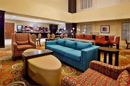 Holiday Inn Express Hotel & Suites Cordele North 52/79