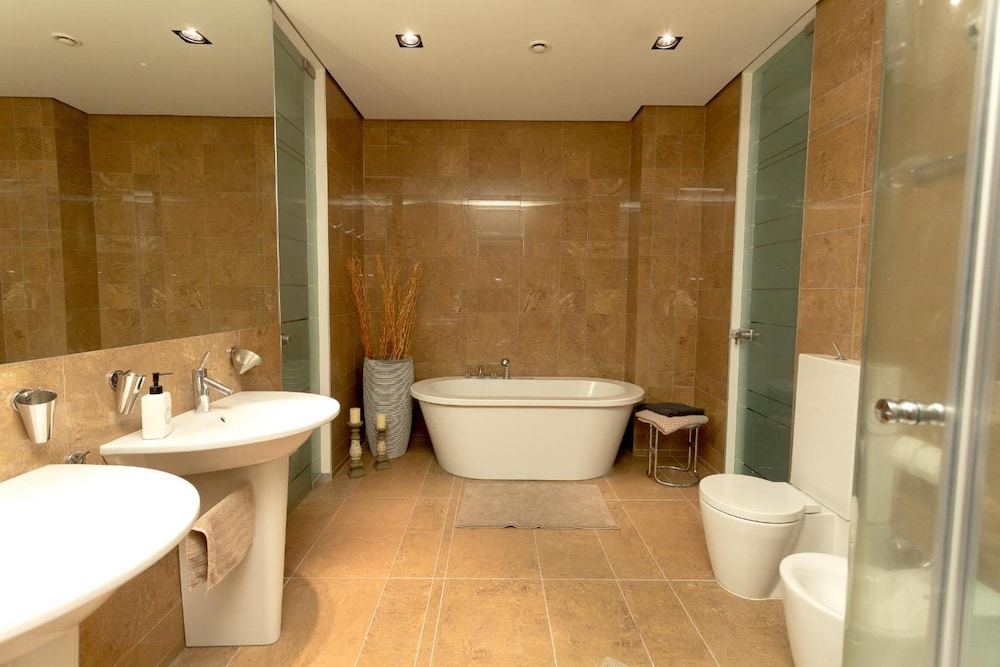 Vilnius Apartments & Suites Gedimino Ave 31/34
